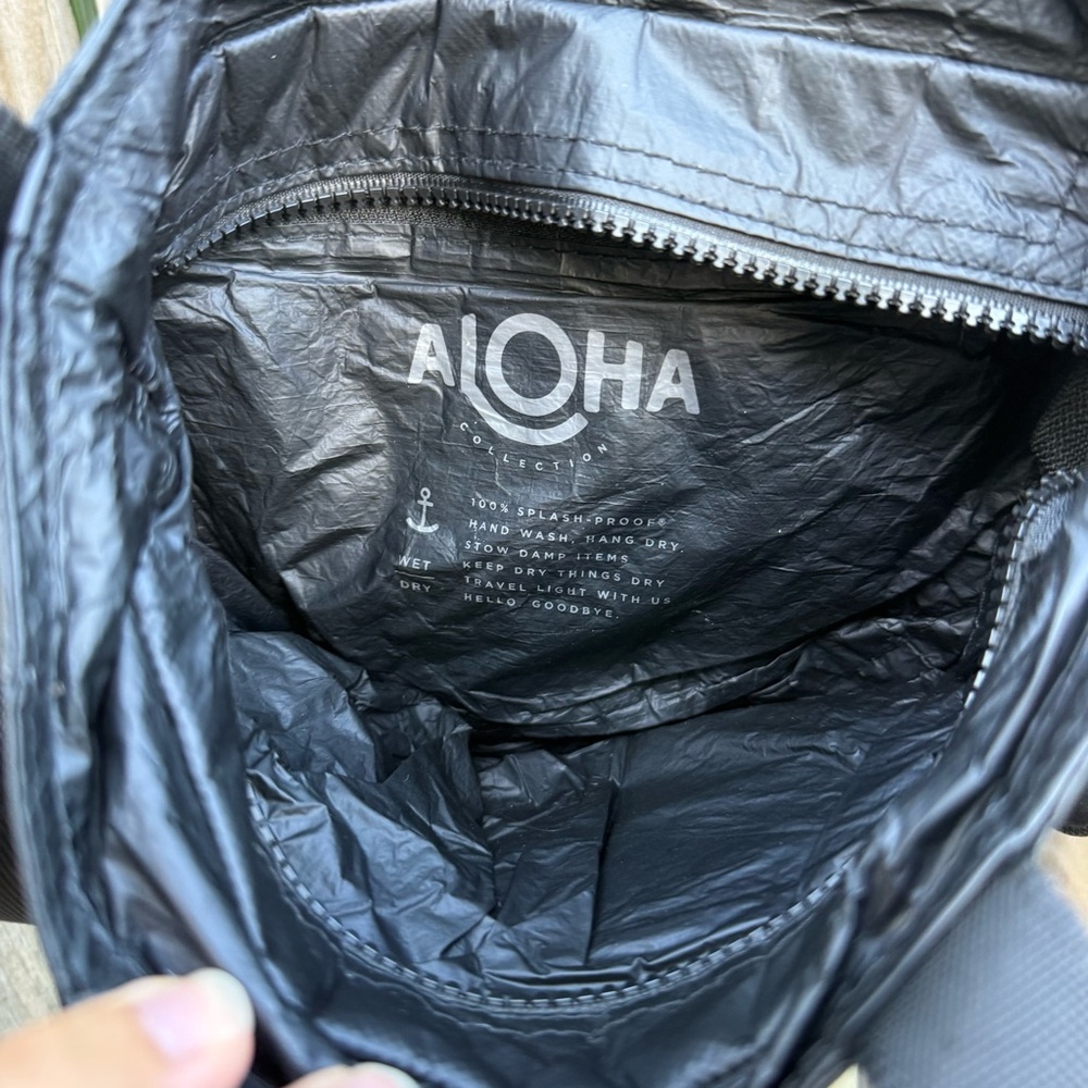 Aloha Collection Purse - Picture 2 of 2